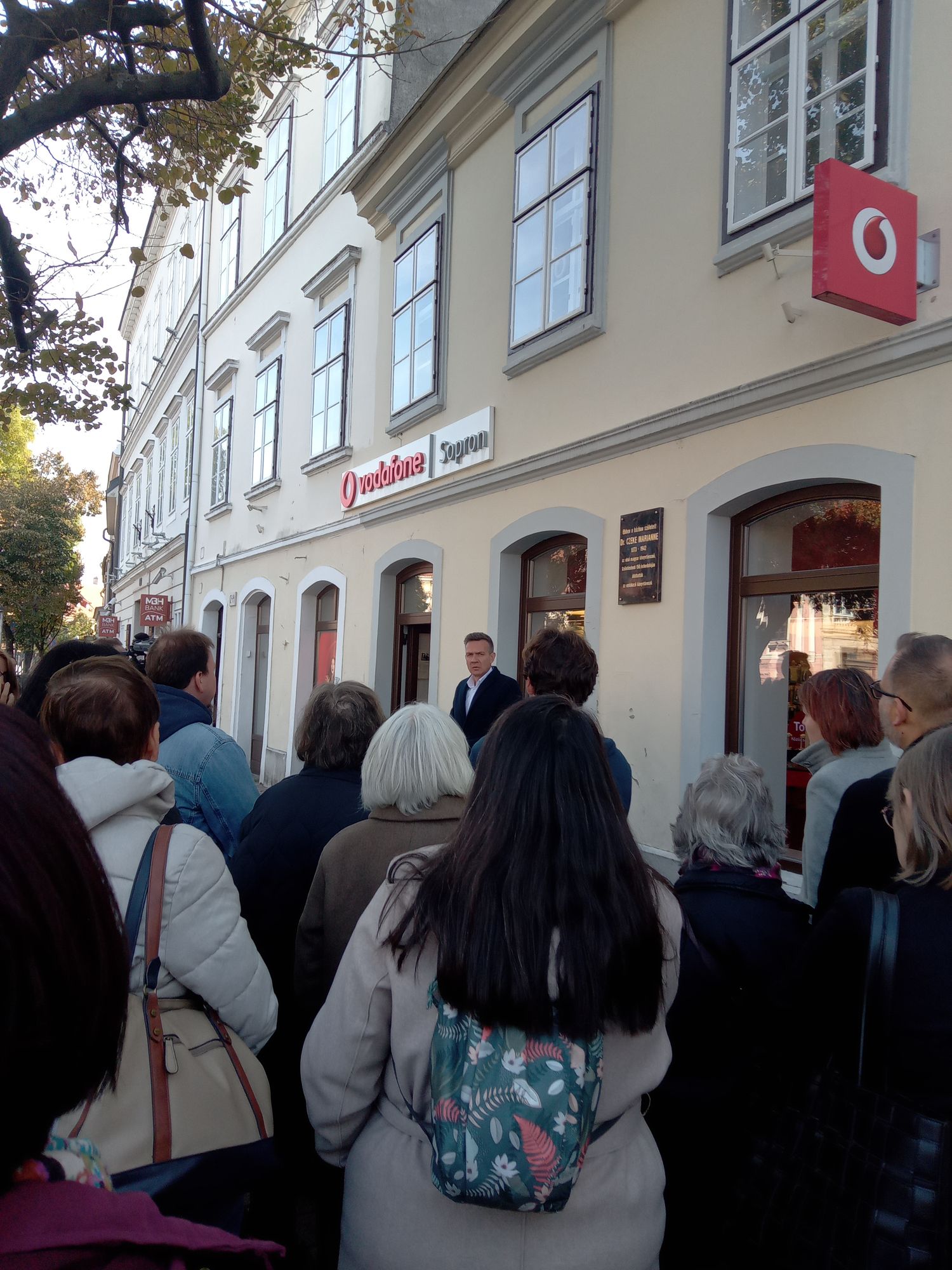 Unveiling of a memorial plaque in honour of Marianne Czeke in Sopron
