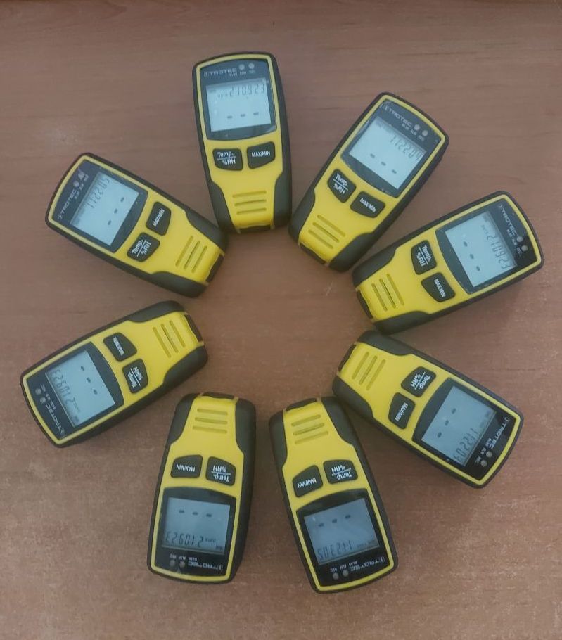 Digitális termo-higrométer